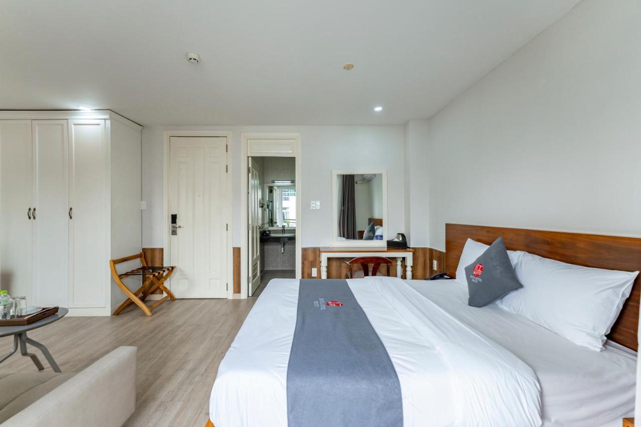 Edoya Hotel Phu My Hung Хошимін Екстер'єр фото