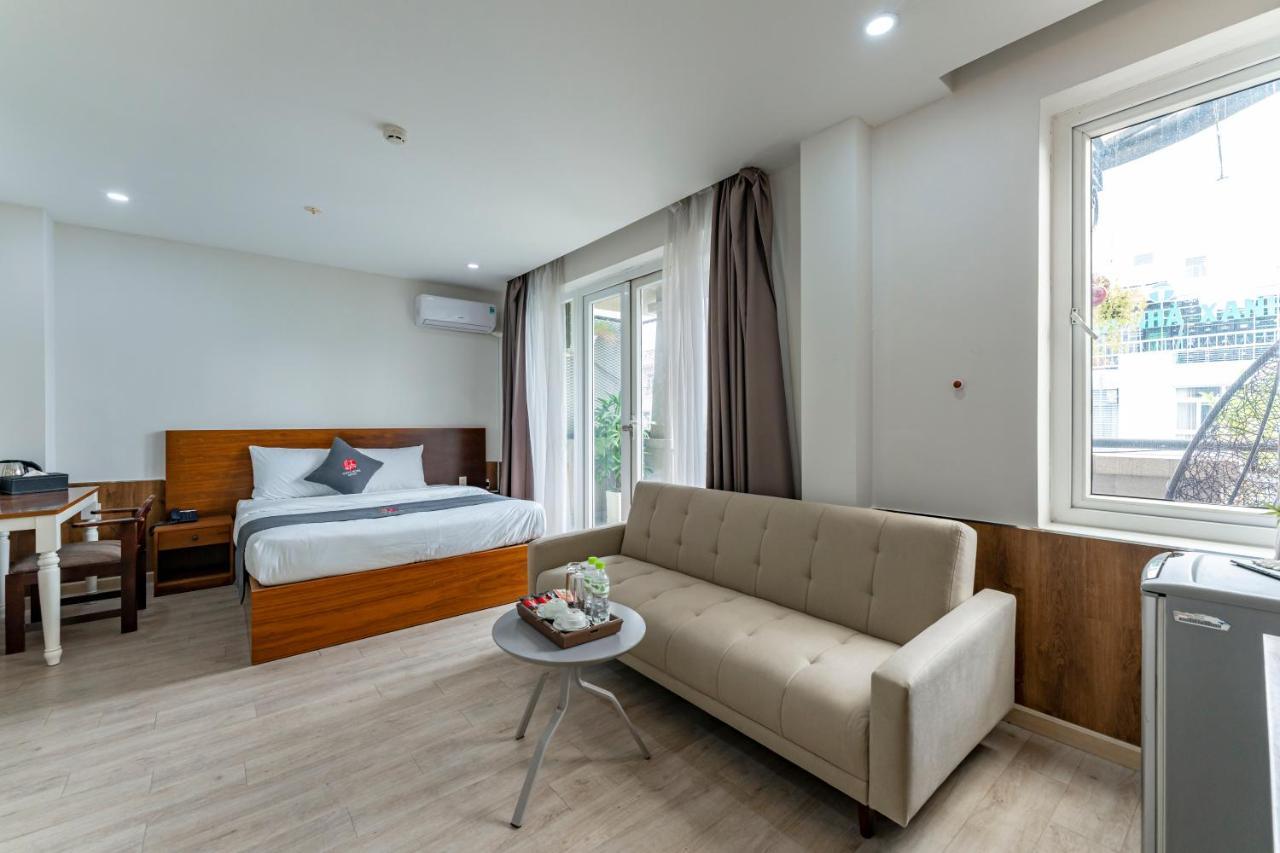 Edoya Hotel Phu My Hung Хошимін Екстер'єр фото