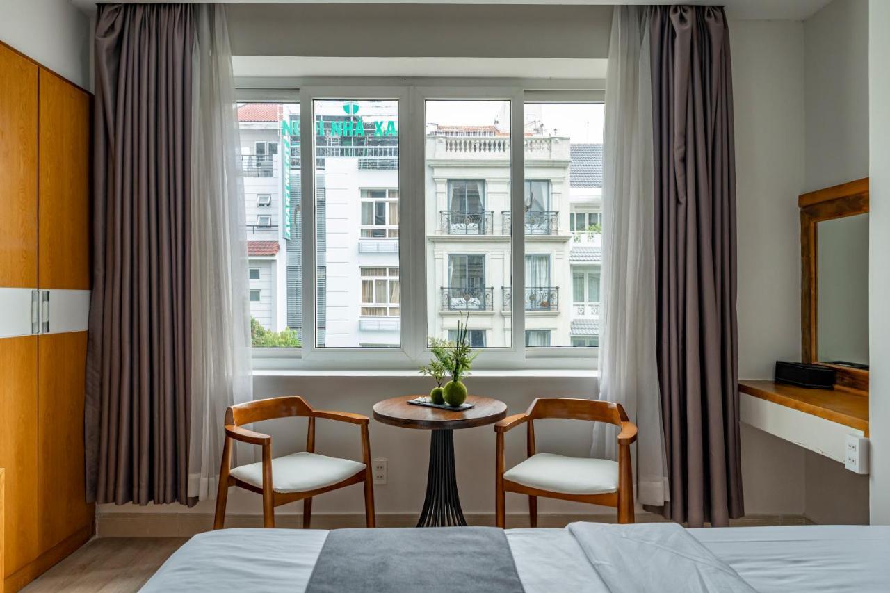 Edoya Hotel Phu My Hung Хошимін Екстер'єр фото