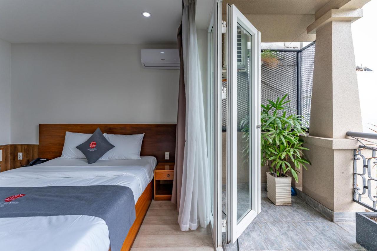 Edoya Hotel Phu My Hung Хошимін Екстер'єр фото